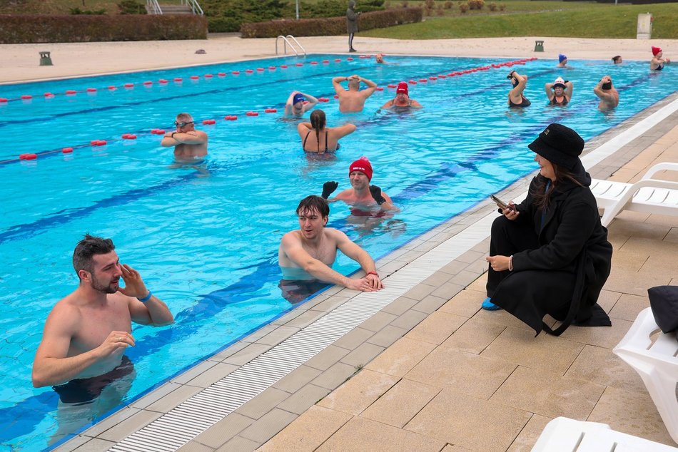 Pierwsze w tym sezonie morsowanie w Aquaparku Fala w Łodzi