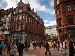 Łódź. Dokąd na długi weekend z lotniska w Łodzi? Zamki, piaszczyste plaże i wielcy artyści