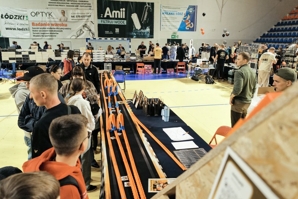 Łódź. Targi Modeli Samochodowych w Łodzi przyciągnęły tłumy! Gratka dla fanów Hot Wheels