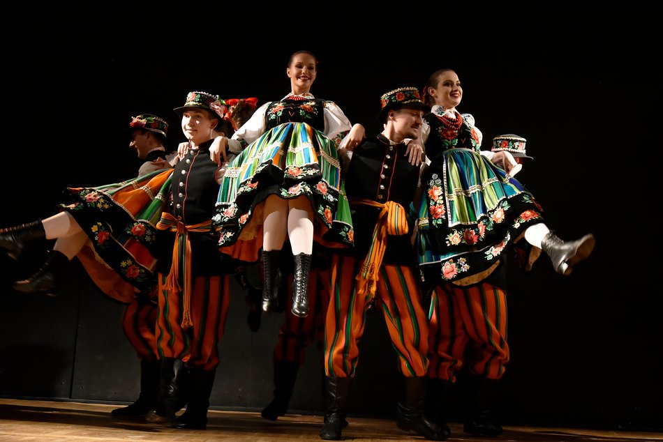 Zespół Pieśni i Tańca „Łódź” promuje folklor