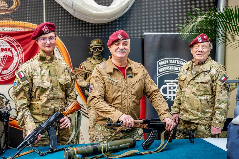 Festiwal Szyfrów w Mediatece MeMo. Nie zabrakło wielbicieli historii i łamigłówek