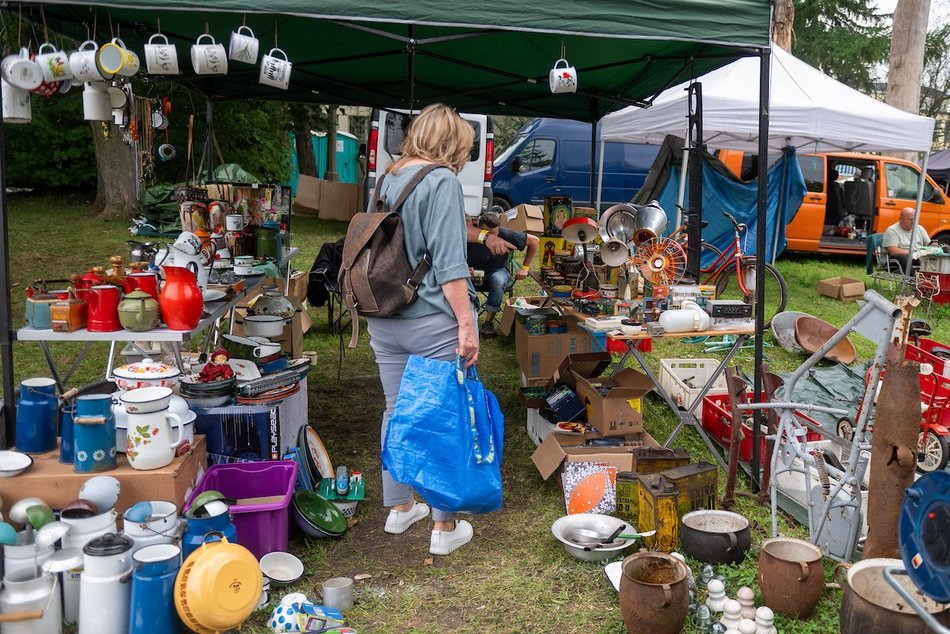 Łódź. Moto Weteran Bazar w Łodzi. Prawdziwy raj dla kolekcjonerów zabytkowych pojazdów