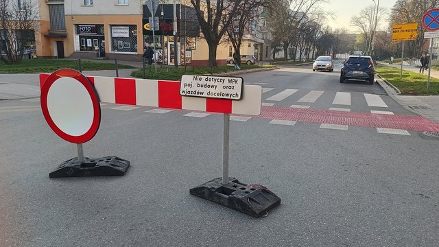 Boya-Żeleńskiego do naprawy! Ponowny remont wystartował, ale nie na koszt łodzian!