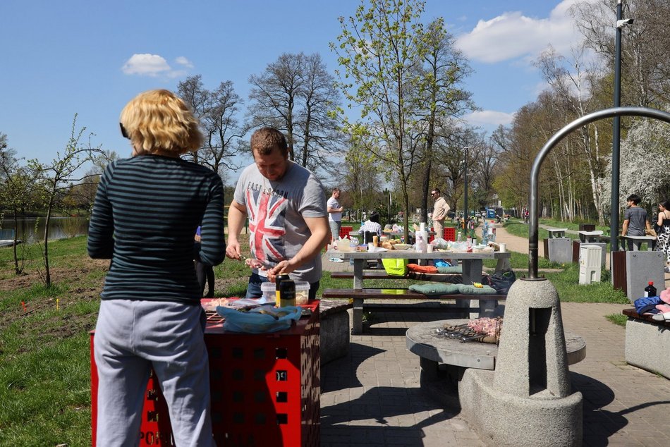 Gdzie grillować w Łodzi? Majówka z bliskim na łonie natury