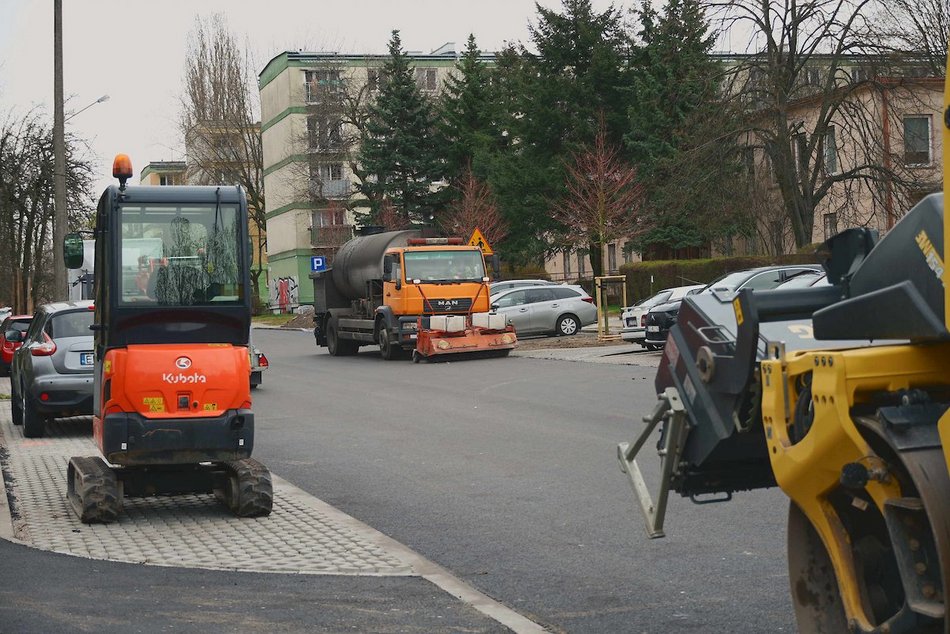 Łódź. Remont ul. Gandhiego w Łodzi