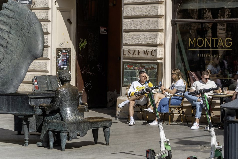 Tłumy łodzian na Piotrkowskiej