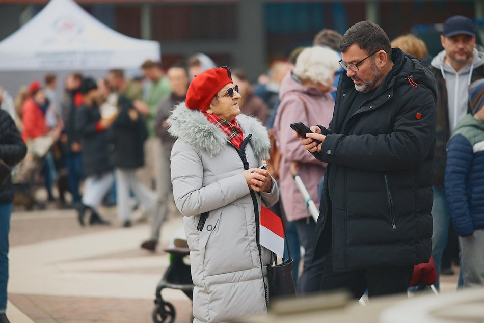 Łódź. Piknik Niepodległościowy w Manufakturze. Tak świętują łodzianie!