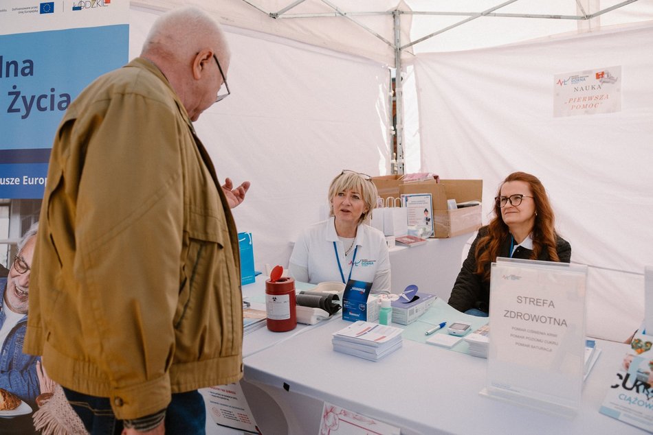 Łódź Miejski Dzień Zdrowia w Manufakturze. Nauka pierwszej pomocy, gry, zabawy, eksperci i więcej