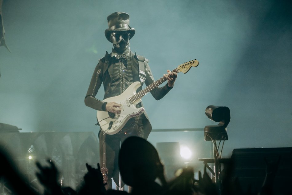 Łódź. Ghost w Atlas Arenie w Łodzi. Teatralny rock ze Szwecji wypełnił halę!