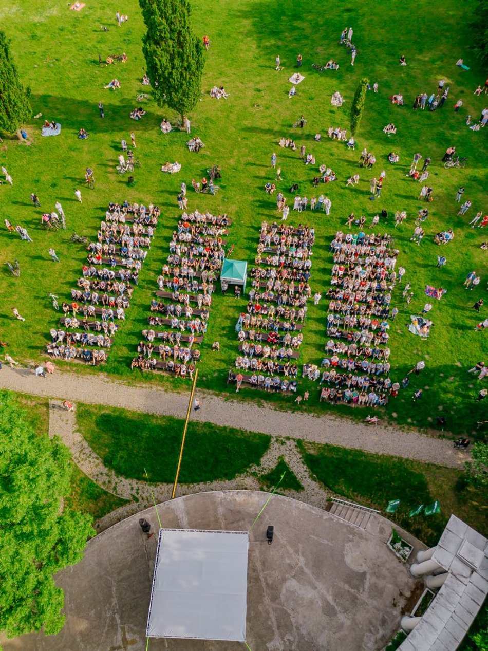 Łódź. Wyjątkowy koncert w parku Julianowskim. Uczczono 80-lecie Akademii Muzycznej w Łodzi