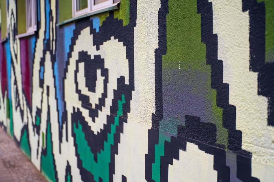 Łódź. Nowy mural w centrum Łodzi! Tak kolorowo tam jeszcze nie było