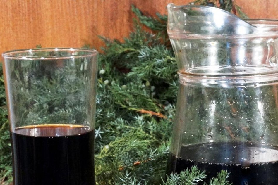 Napój jałowiec z Piotrkowa Trybunalskiego