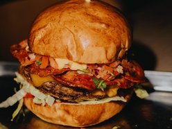 Łódź. Restauracja Kolektyw w dwóch nowych lokalizacjach. Oni zadbają, żebyś nie chodził głodny po Widzewie!