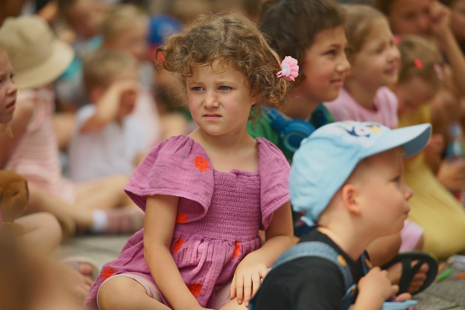 Łódź. Baśniowa Piotrkowska w Łodzi. Teatr Barnaby zapewnił dobrą zabawę całej rodzinie!