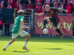 Gra o utrzymanie do samego końca. Widzew Łódź zagra z Koroną Kielce