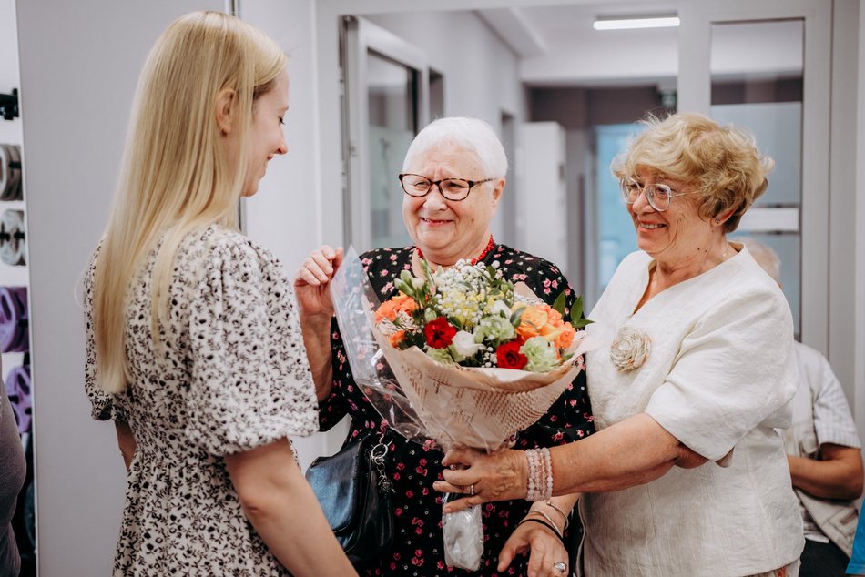 Wernisaż prac łódzkich seniorów w Centrum Zdrowego i Aktywnego Seniora przy ul. Nastrojowej 10