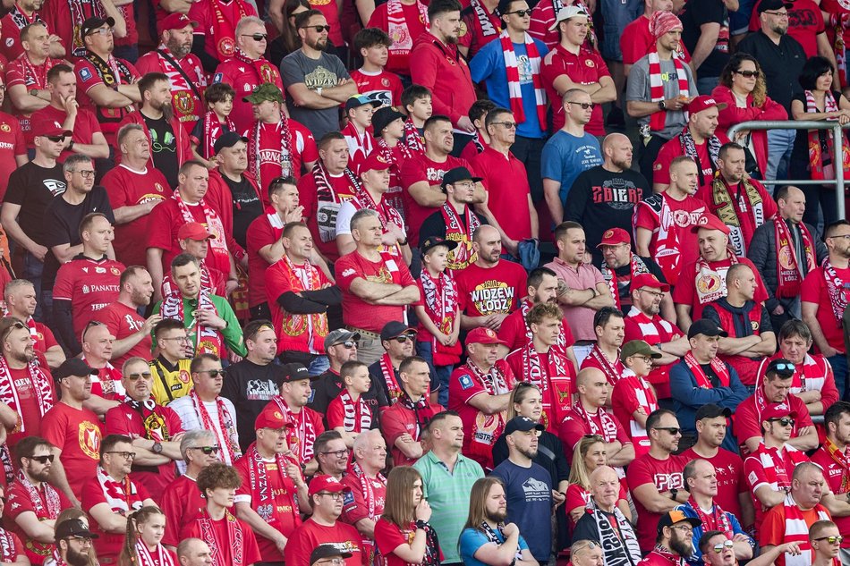 Kibice na meczu Widzewa Łódź
