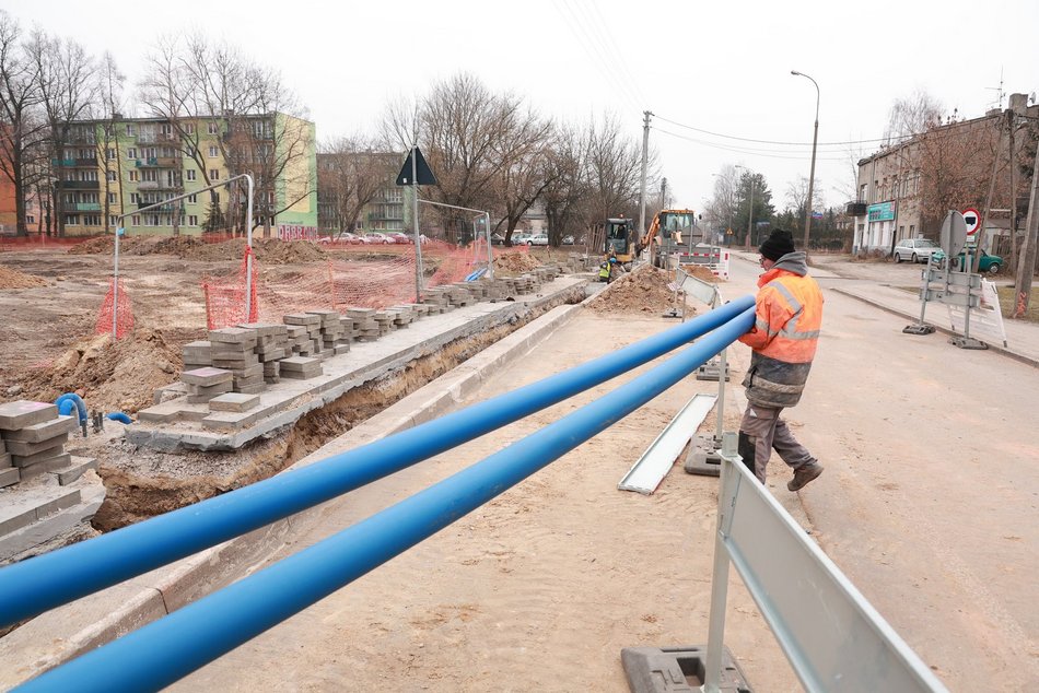 Łódź. Remont Śmigłego-Rydza i Niższej w Łodzi. Trwa przebudowa wodociągu