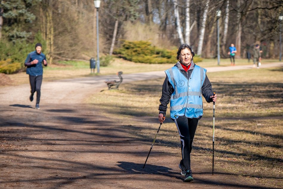 Łódź. Parkrun w Parku Poniatowskiego w Łodzi. Brałeś udział w biegu? Znajdź się na zdjęciach!
