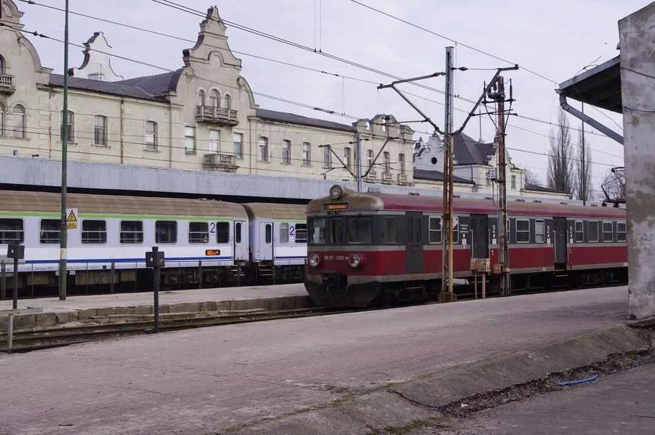 Dworzec Łódź Fabryczna jakiego nie znacie!