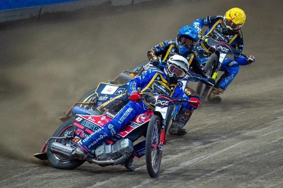 IMME na Moto Arenie w Łodzi. Numery rozlosowane wśród zawodników!