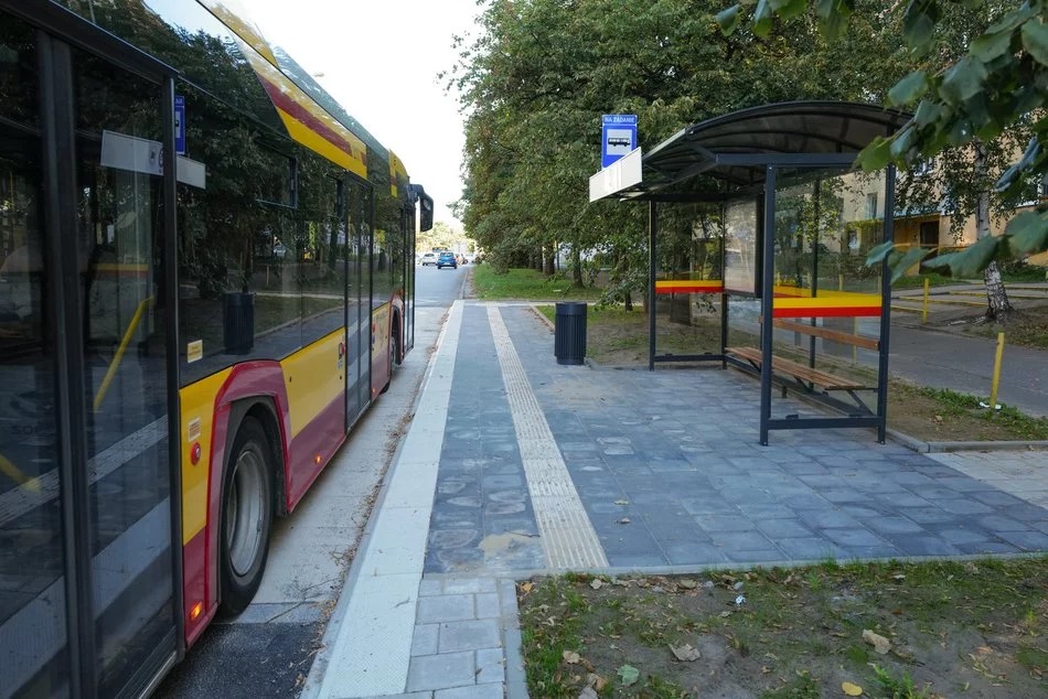 Nowe sklepy, siłownia i restauracje na Dąbrowie w Łodzi