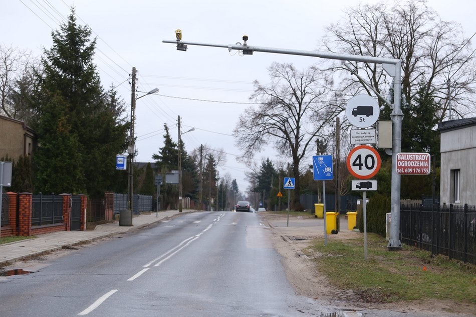 Łódź. Lokalizacje fotoradarów, systemów Red Light oraz odcinkowych pomiarów prędkości