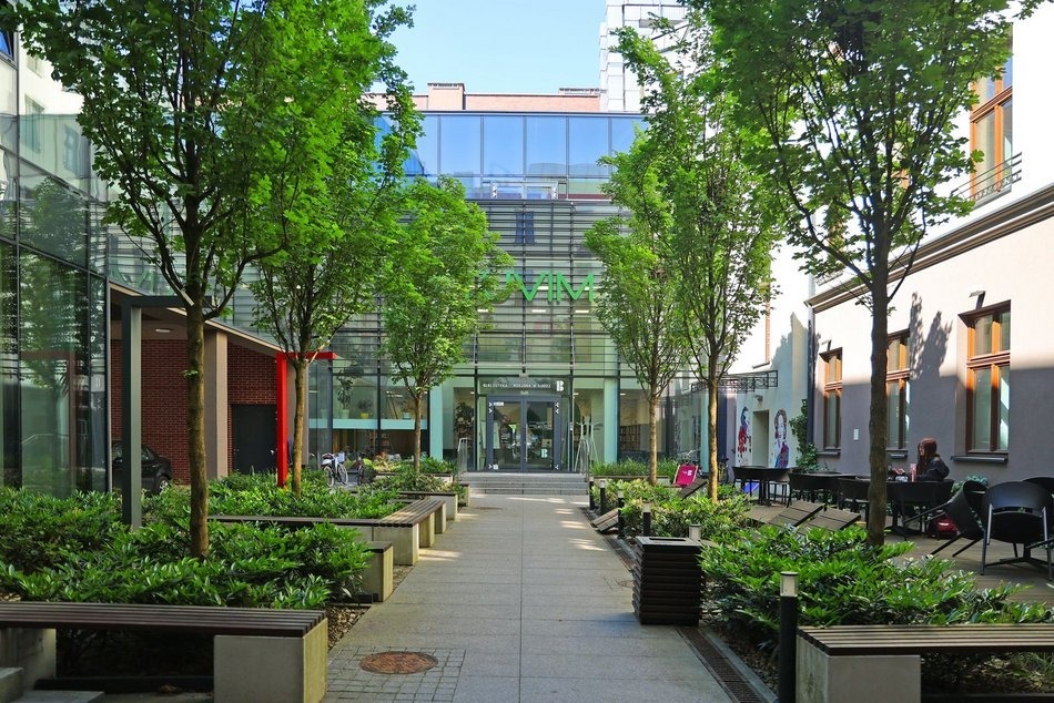 Łódź. Tydzień w Bibliotece Miejskiej w Łodzi. Filmowy seans, angielski dla dzieci i spotkania 