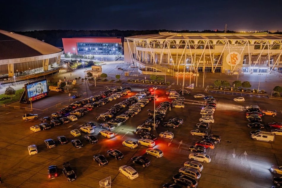 Ostatnia Motopolówka przed Atlas Areną w Łodzi. Zakończenie filmowego lata z "Amelią"