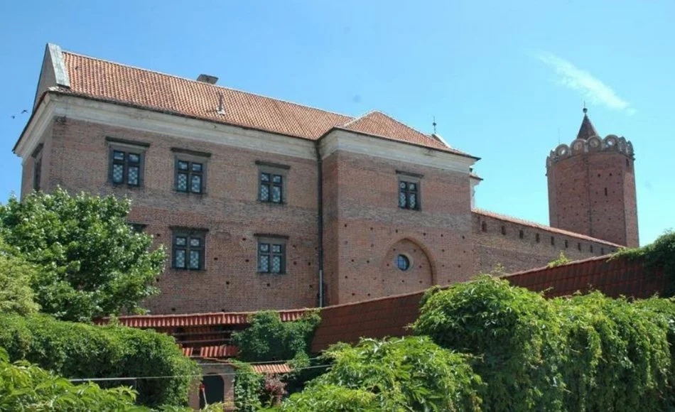 Łódź. TOP 12 atrakcji w Łódzkiem, które musisz zobaczyć w te wakacje!