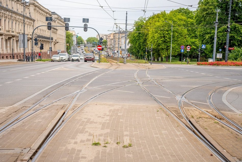 Łódź. Wakacyjne remonty torowisk w Łodzi