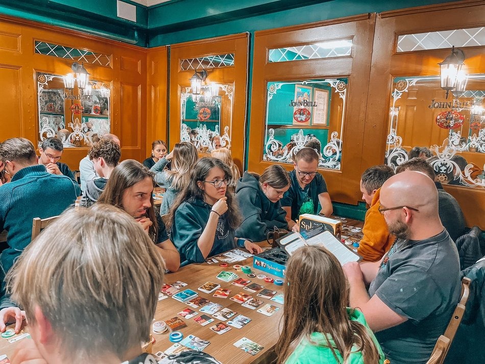 Łódź. Planszówkowi Astronauci - ul. Piotrkowska 146