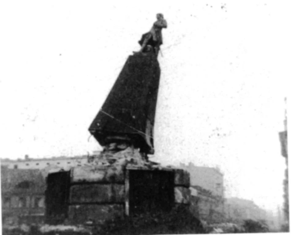 Łódź. pomnik Tadeusza Kościuszki na placu Wolności w Łodzi