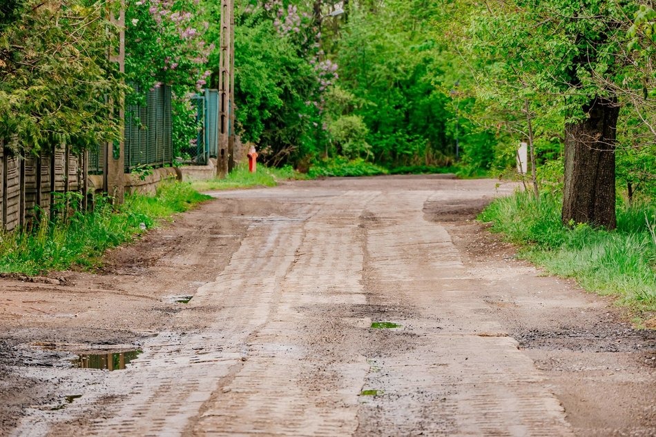 Łódź. Remonty ulic gruntowych w Łodzi