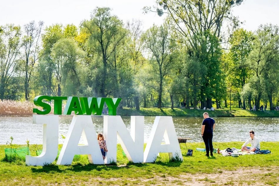 Łódź. Długi weekend w Łodzi pełen wydarzeń! Noc Świętojańska, Fotofestiwal, filmowe spacery